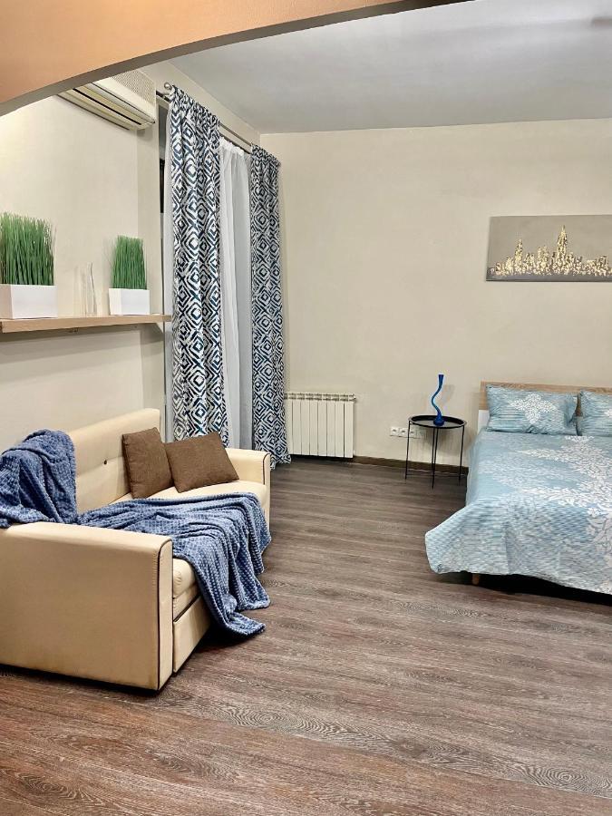 Apartment Near Zybitskaya Minsk Esterno foto